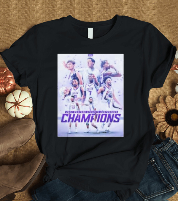 T-Shirt: GCU 2024 Western Athletic Conference Champions Basketball Team T-Shirt GCU 2024 Western Athletic Conference Champions Basketball Team T-Shirt