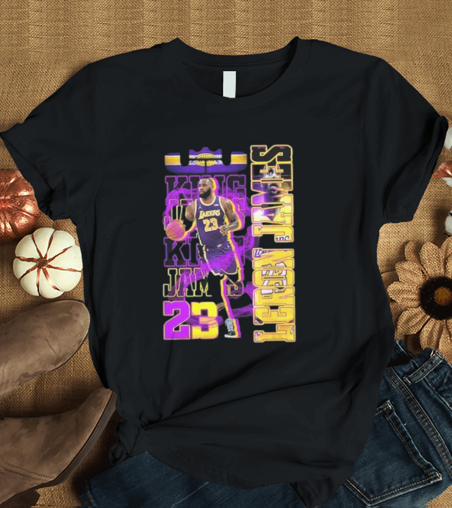 King LeBron James No. 23 Los Angeles Lakers True King Fan T-Shirt