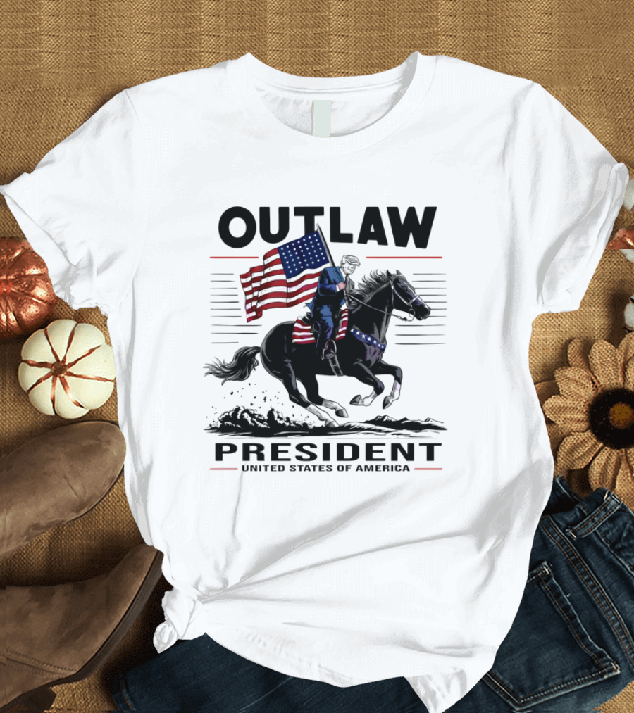 Outlaw President United States of America American Flag on Horseback T-Shirt