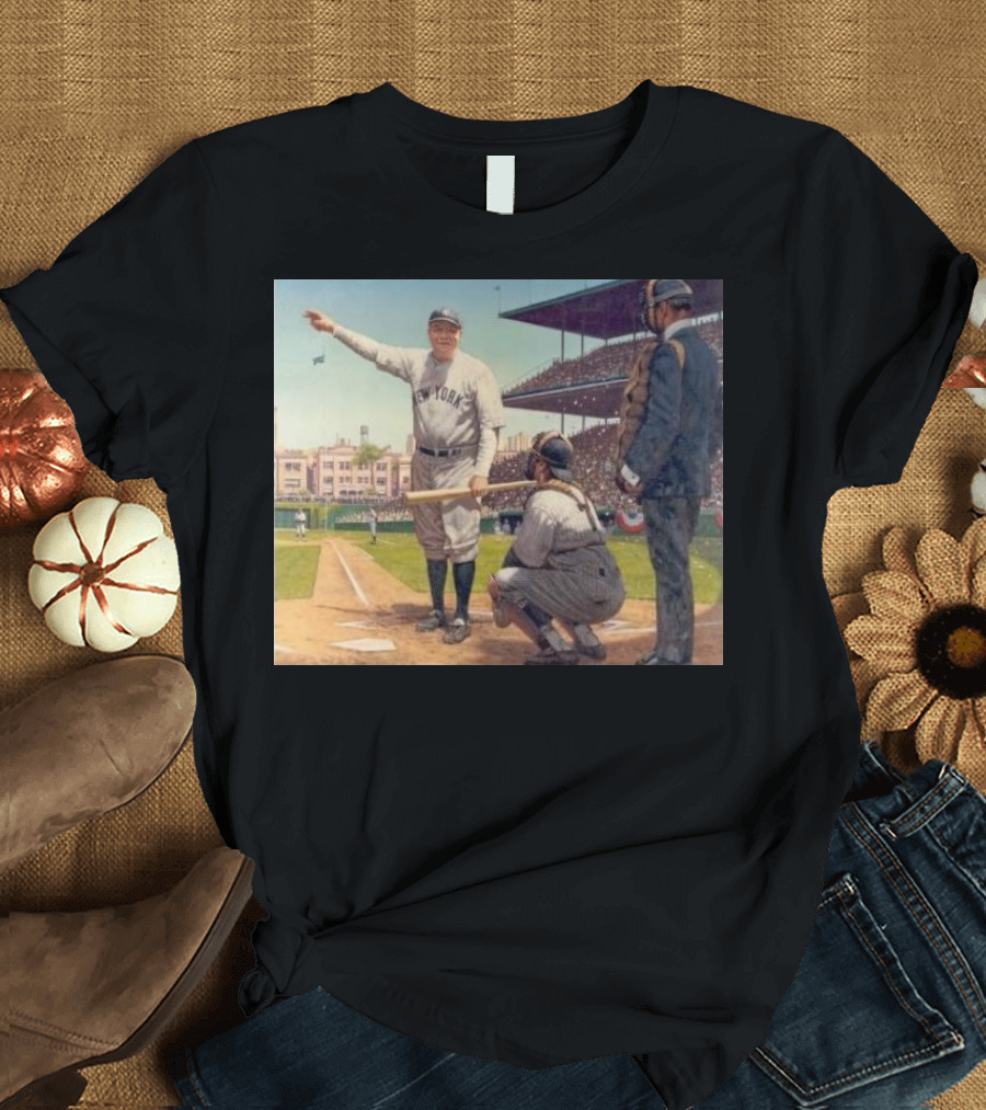Iconic Babe Ruth Pointing Gesture in 1932 World Series Yankees Moment T-Shirt