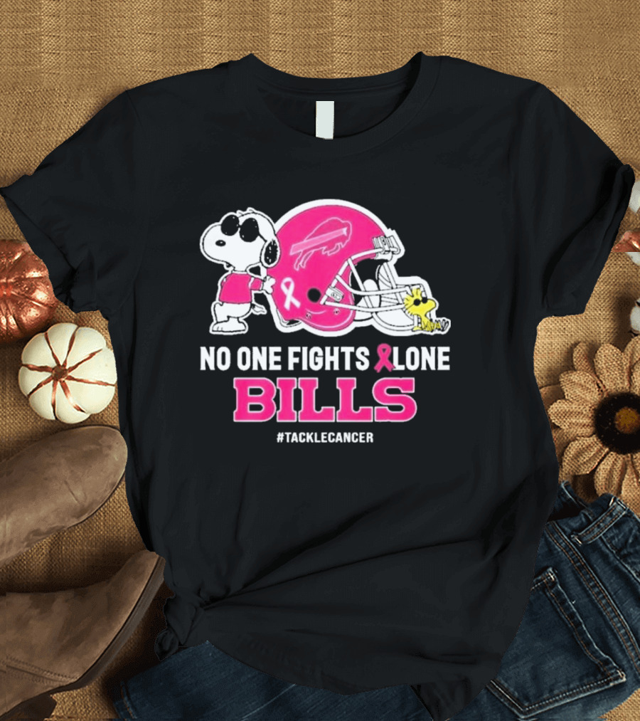 Snoopy and Woodstock No One Fights Alone Buffalo Bills #TackleCancer T-Shirt