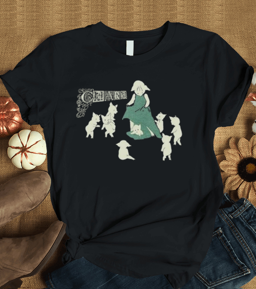 Bbroosk Clairo Charm Pig with Dancing Pigs and Girl T-Shirt