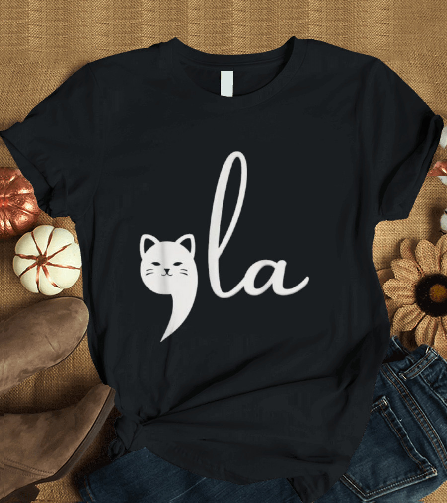 Kamala Harris Comma-La Cat Ladies with Cat Face Comma T-Shirt
