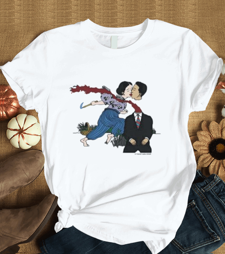 Geordie Greep The New Sound Kiss and Scarf Metaphor T-Shirt