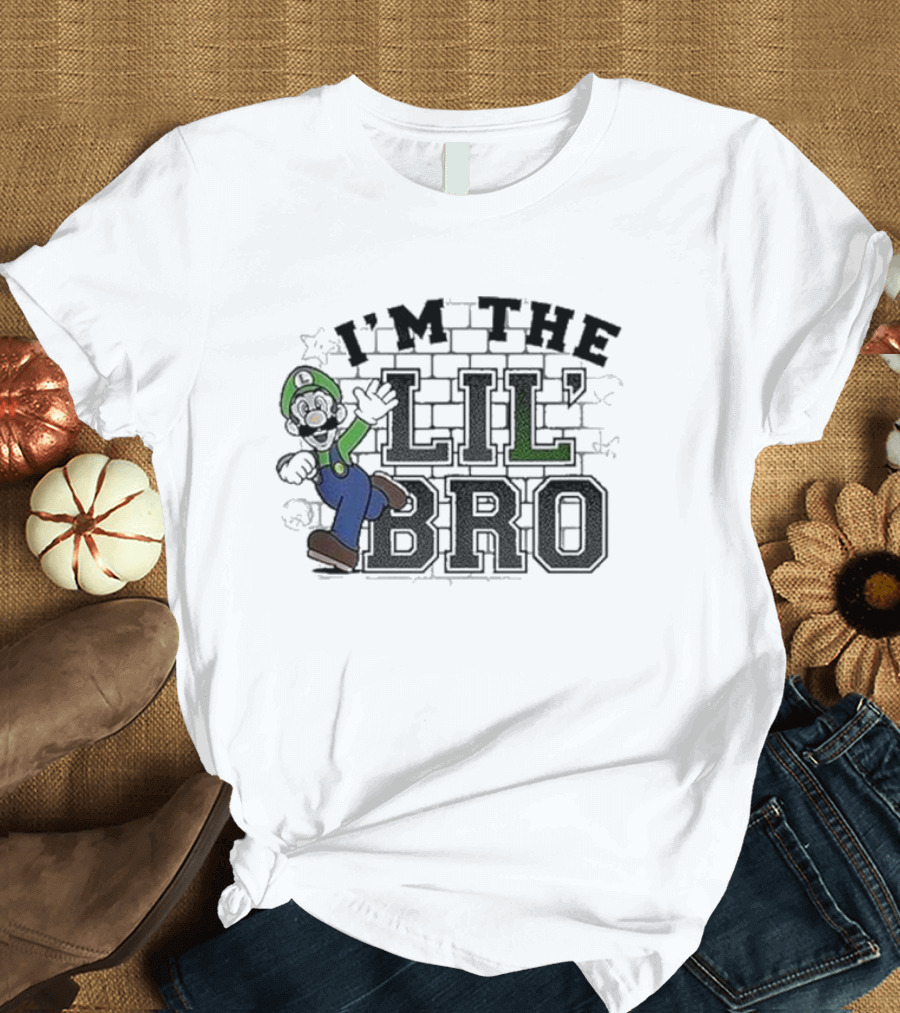 I'm The Lil' Bro Luigi Action Pose Super Mario Dark T-Shirt