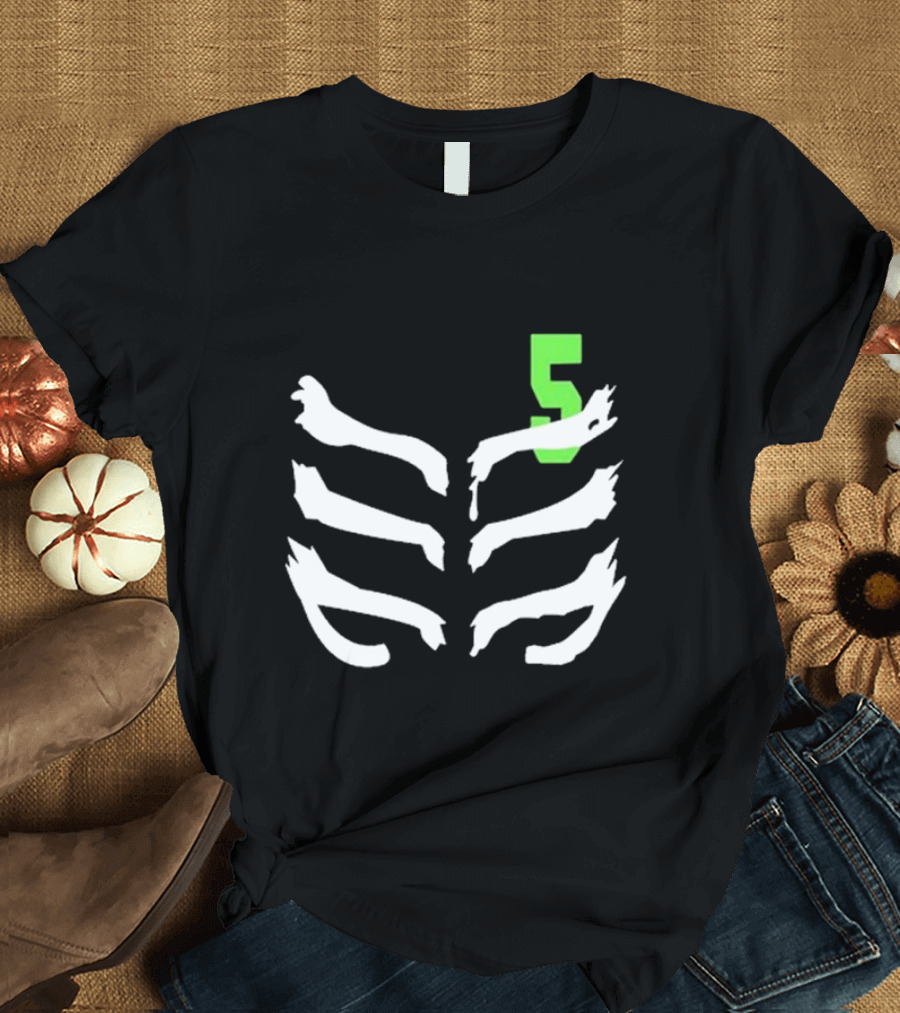 Lloyd Garmadon Ninjago Energy Elemental Symbol Number 5 T-Shirt