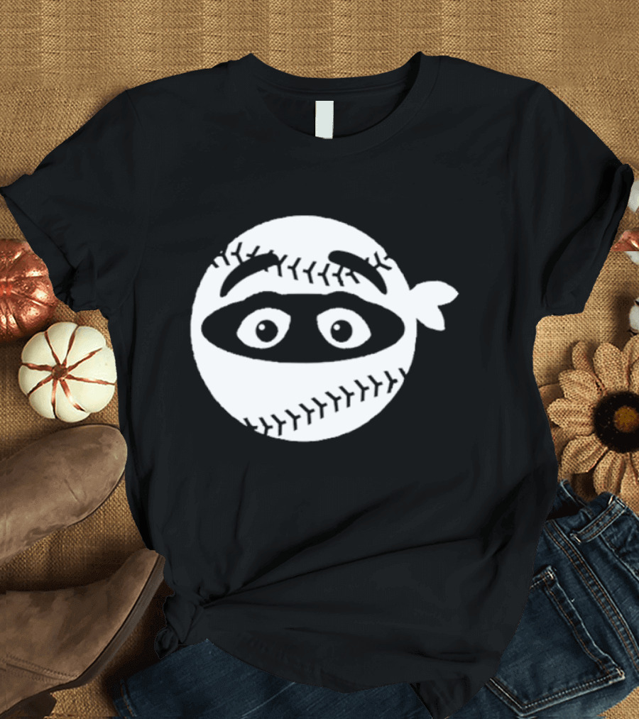 New York Mets Pitching Ninja Baseball Face Grimace T-Shirt