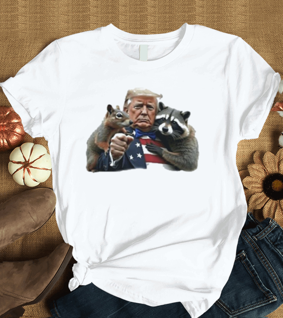Trump Holding Peanut Squirrel Raccoon Patriot T-Shirt