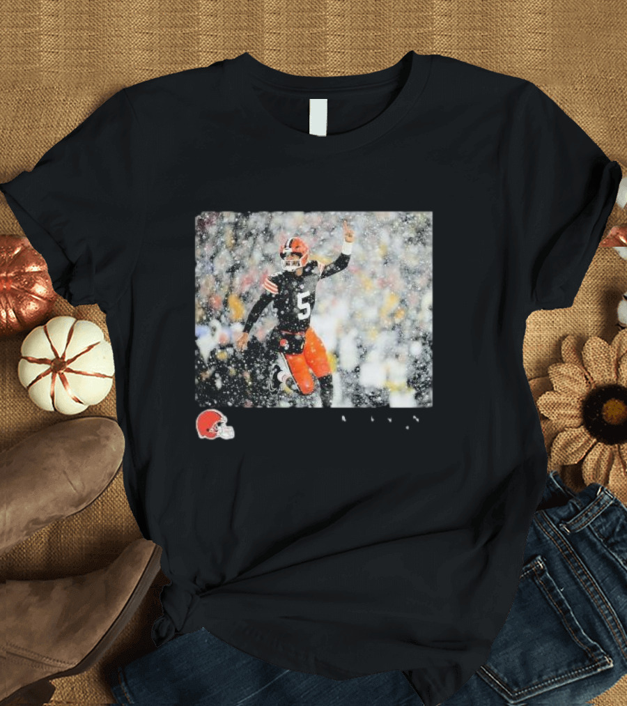 Cleveland Browns Jameis Winston NFL Week 12 Snow Game Action T-Shirt