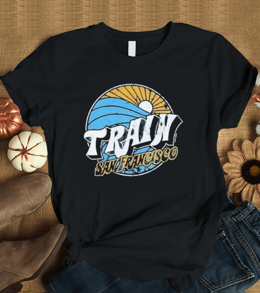 Train San Francisco Sunset Wave Retro T-Shirt