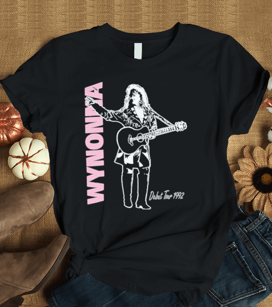 Wynonna Debut Tour 1992 Outline T-Shirt
