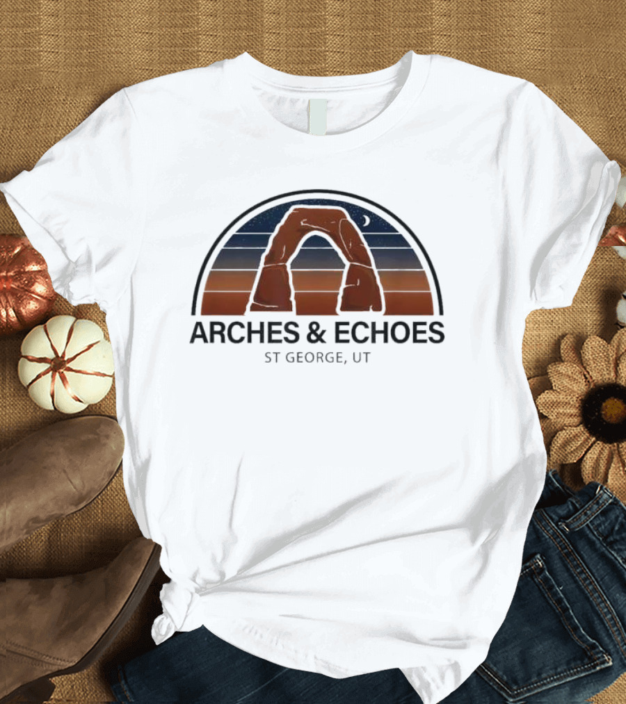ARCHES ECHOES ST GEORGE UTAH RED ROCK NIGHT SKY MOON T-Shirt