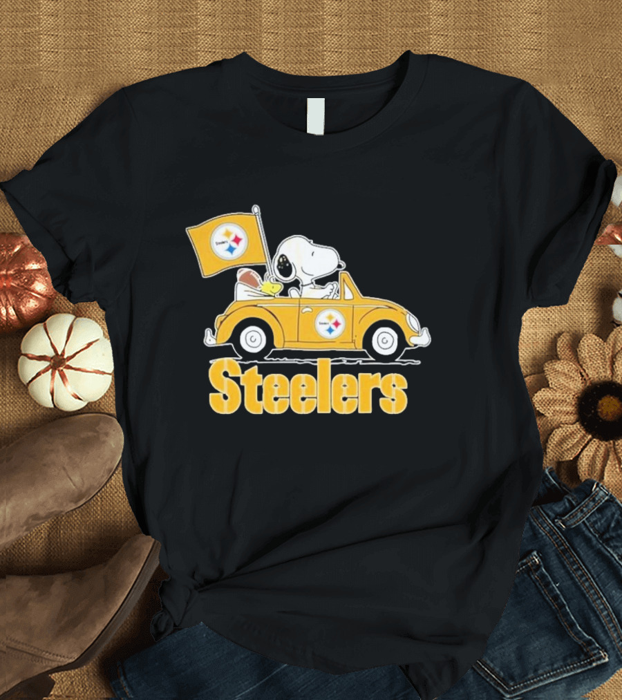 Steelers Snoopy Driving Car with Pittsburgh Flag T-Shirt
