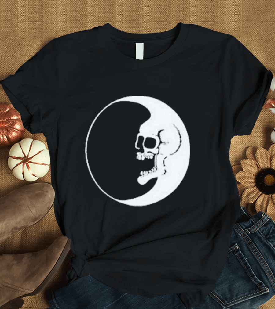 Zero Dead Moon Skull Crescent T-Shirt