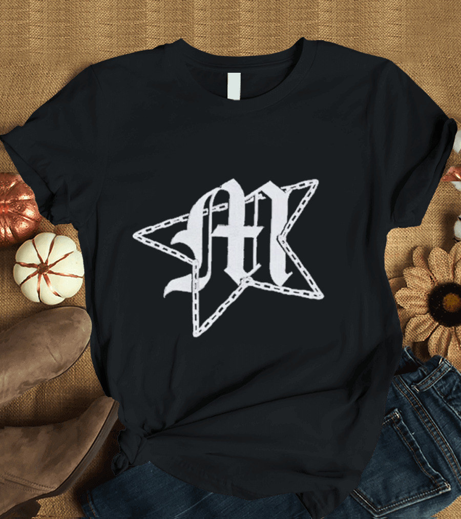 Movements Gothic M Overlapping Chain-Lined Star T-Shirt
