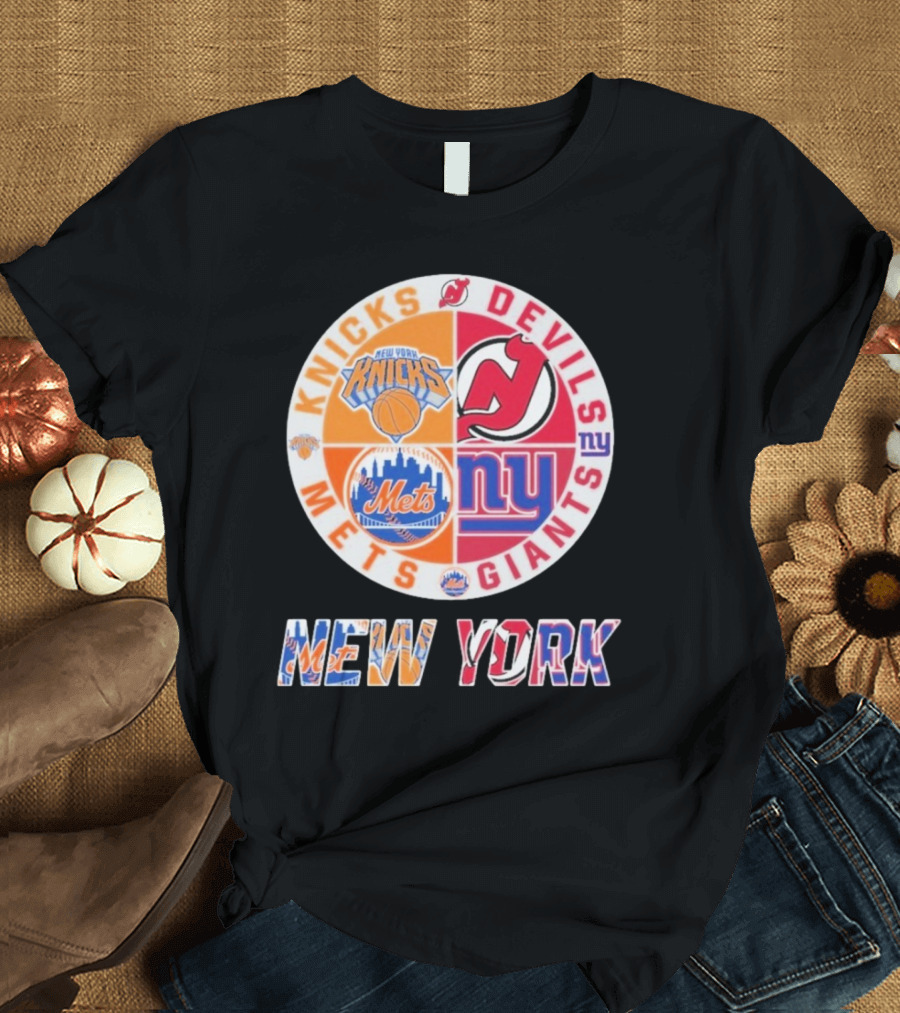 New York Knicks Mets Giants New Jersey Devils Basketball Baseball Football Hockey T-Shirt
