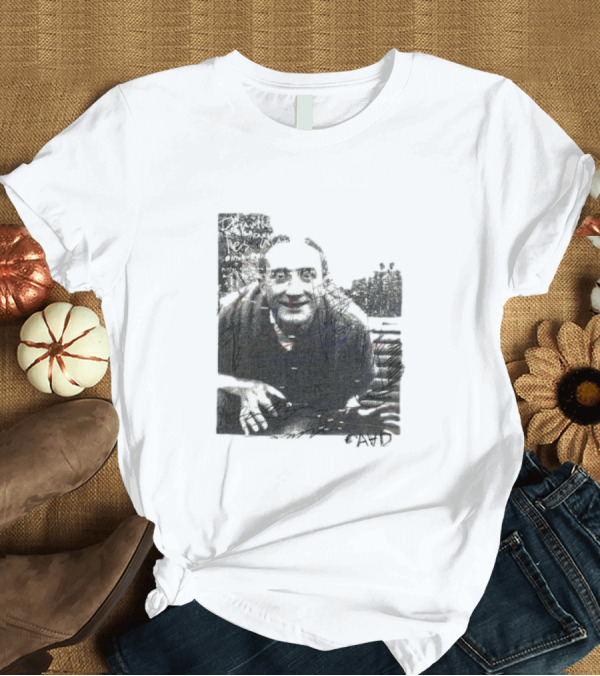T-Shirt: Duchamp Portrait AVID Text Compilation T-Shirt Duchamp Portrait AVID Text Compilation T-Shirt
