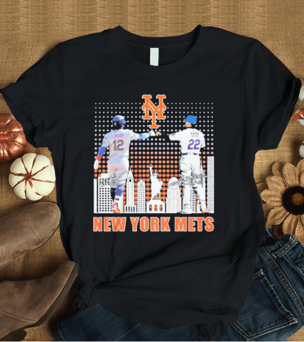 T-Shirt: New York Mets Lindor Soto The Man The Myth The Legends 2025 New York City Skyline Statue of Liberty T-Shirt New York Mets Lindor Soto The Man The Myth The Legends 2025 New York City Skyline Statue of Liberty T-Shirt