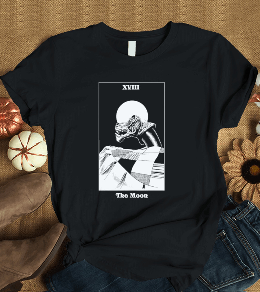 Summerisle Arcana XVIII The Moon Skull Tarot T-Shirt