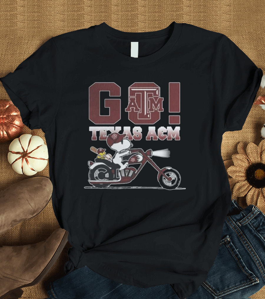 Texas A&M Aggies Snoopy Go Motorcycle Baseball Peanuts Collaboration T-Shirt