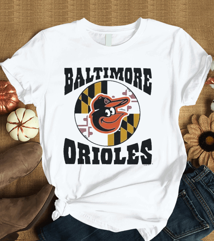 Baltimore Orioles Homage Hyper Local Tri-Blend Bird and Maryland Flag T-Shirt