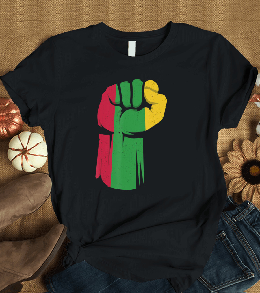 Black Fist African American Pride Black History Month Rasta Colors Fist T-Shirt