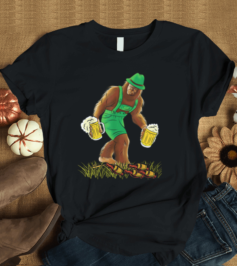 Bigfoot Lederhosen Oktoberfest Beer Steins Funny Bottles Grass T-Shirt