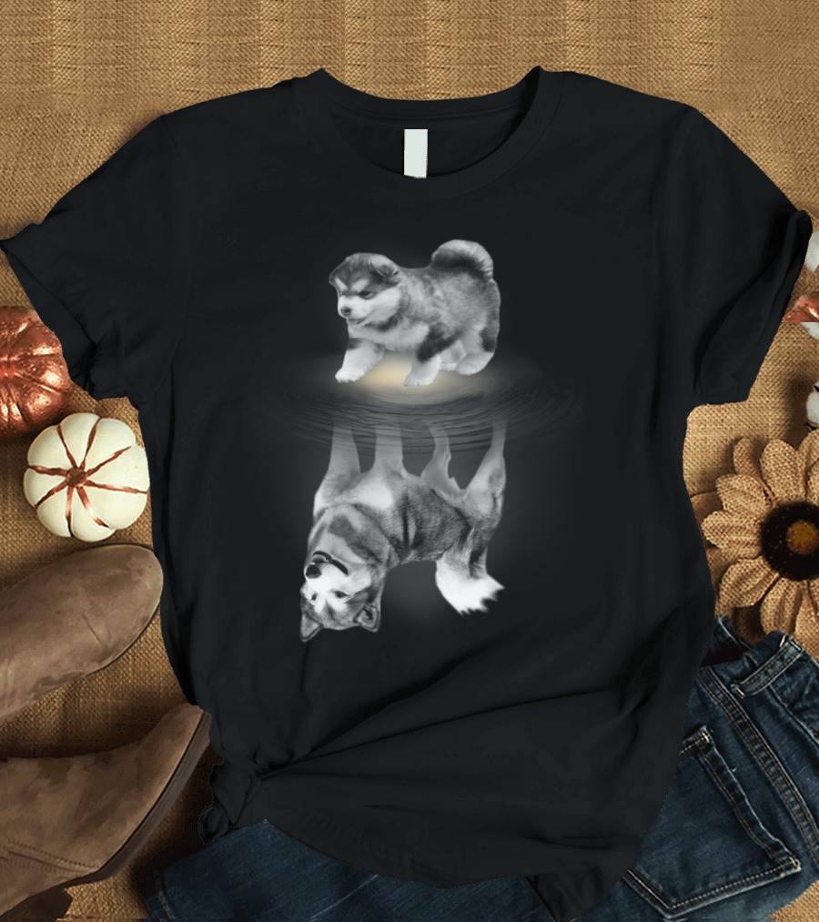 Alaskan Malamute Puppy and Reflection Illustration with Anatomy T-Shirt