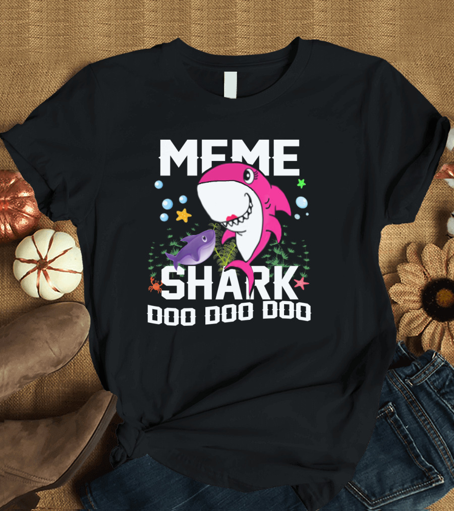 Meme Shark Doo Doo Doo Pink Cartoon Grandpa Mommy Daddy T-Shirt