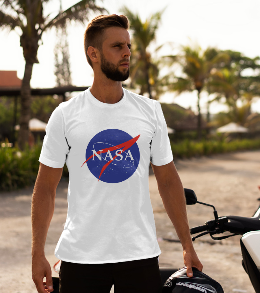 NASA Insignia Logo Classic Blue Red T-Shirt