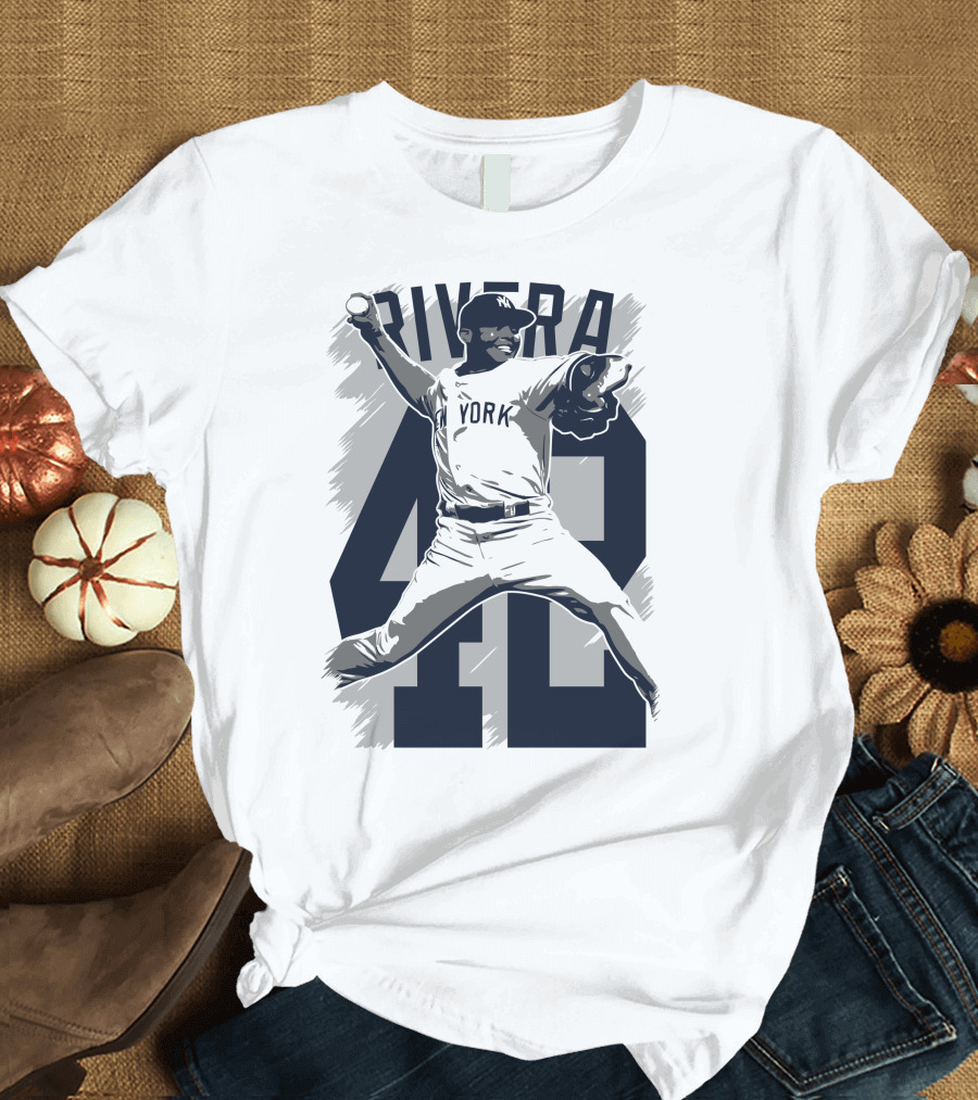 Rivera 42 New York Yankees Baseball Legend T-Shirt