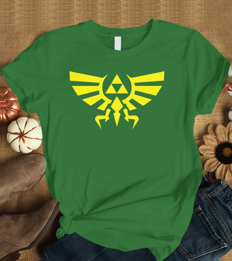 Triforce Hylian Crest and Cargo Shorts T-Shirt