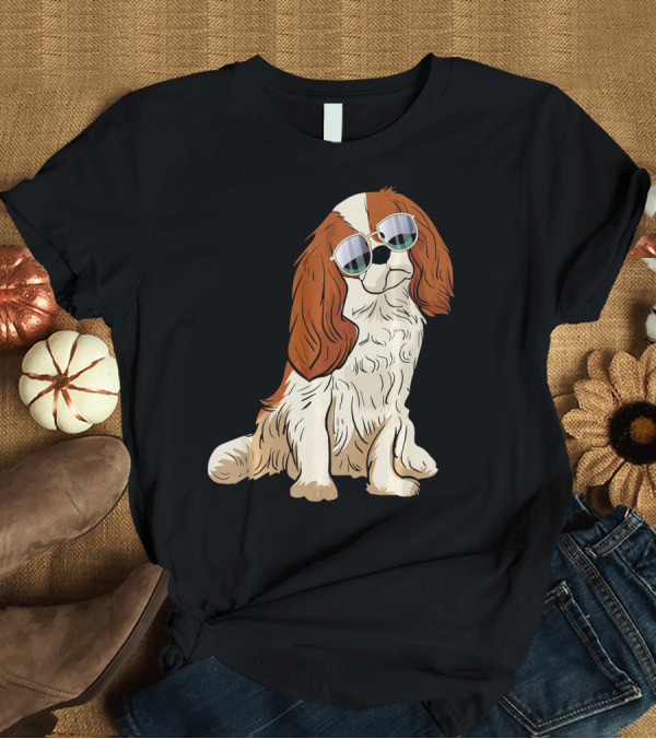 T-Shirt: Cavalier King Charles Spaniel Dog with Sunglasses T-Shirt Cavalier King Charles Spaniel Dog with Sunglasses T-Shirt