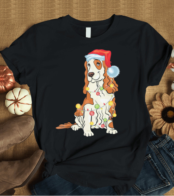 T-Shirt: Cocker Spaniel Wearing Santa Hat with Colorful Christmas Lights T-Shirt Cocker Spaniel Wearing Santa Hat with Colorful Christmas Lights T-Shirt