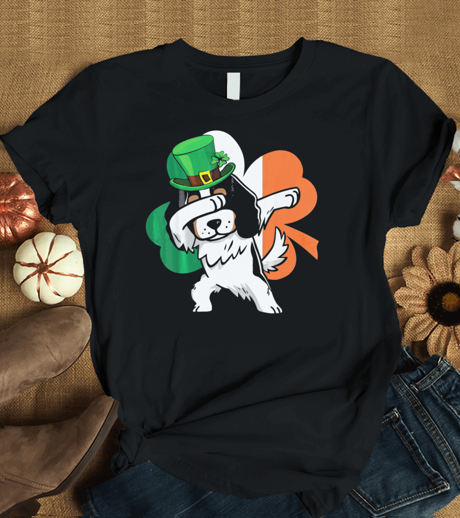 Cavalier King Charles Spaniel Dabbing Irish Clover St Patricks Day T-Shirt