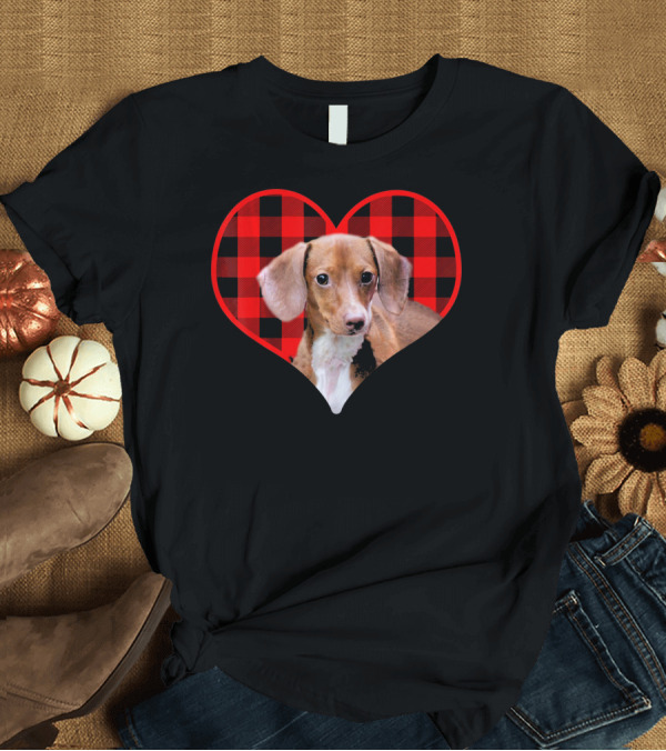 T-Shirt: Dachshund in Red Plaid Heart Valentine's Day T-Shirt Dachshund in Red Plaid Heart Valentine's Day T-Shirt