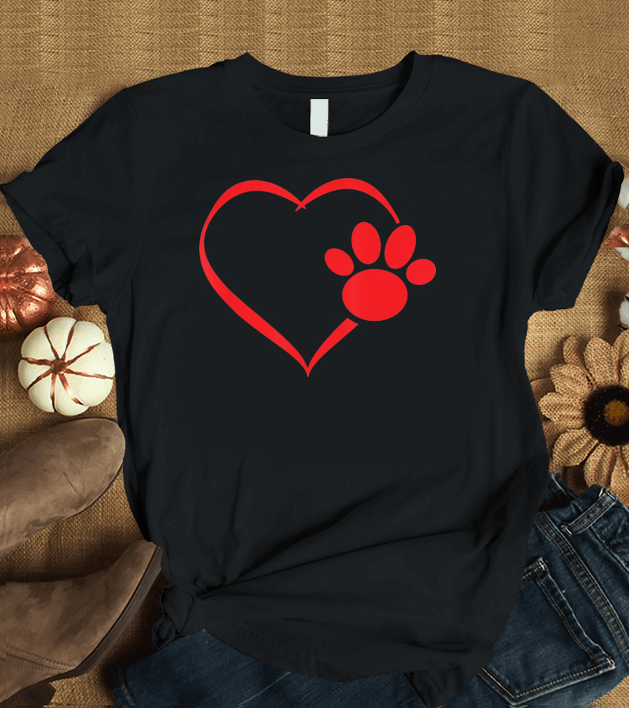 Red Heart Dog and Cat Paw Print Heart Va Love Pet Pawprint T-Shirt