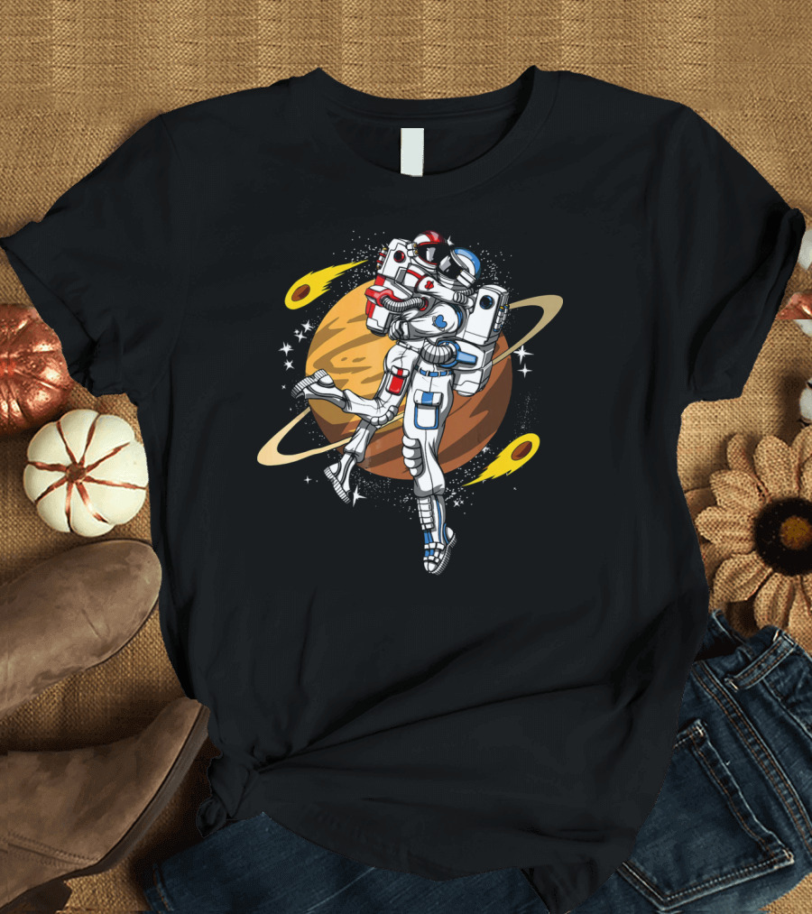 Space Astronaut Couple Valentines Day Planet Hug T-Shirt