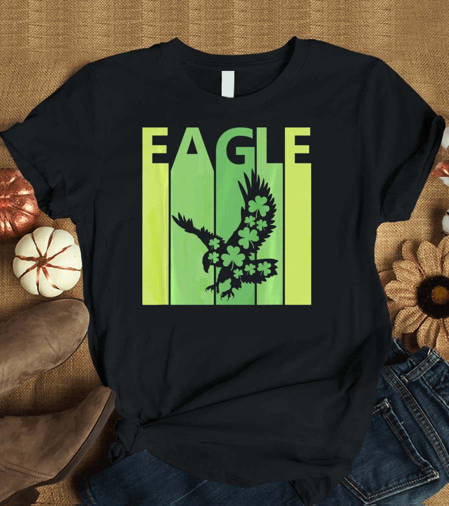 Lucky Irish Shamrock Eagle St Patricks Day T-Shirt