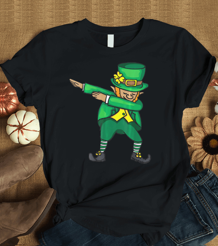 Dabbing Leprechaun Cute St. Pats Day Irish Dance T-Shirt