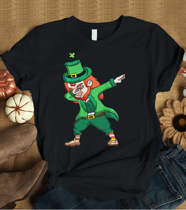 T-Shirt: Drink And Dab With Dabbing Leprechaun St. Patrick's Day Fun T-Shirt Drink And Dab With Dabbing Leprechaun St. Patrick's Day Fun T-Shirt