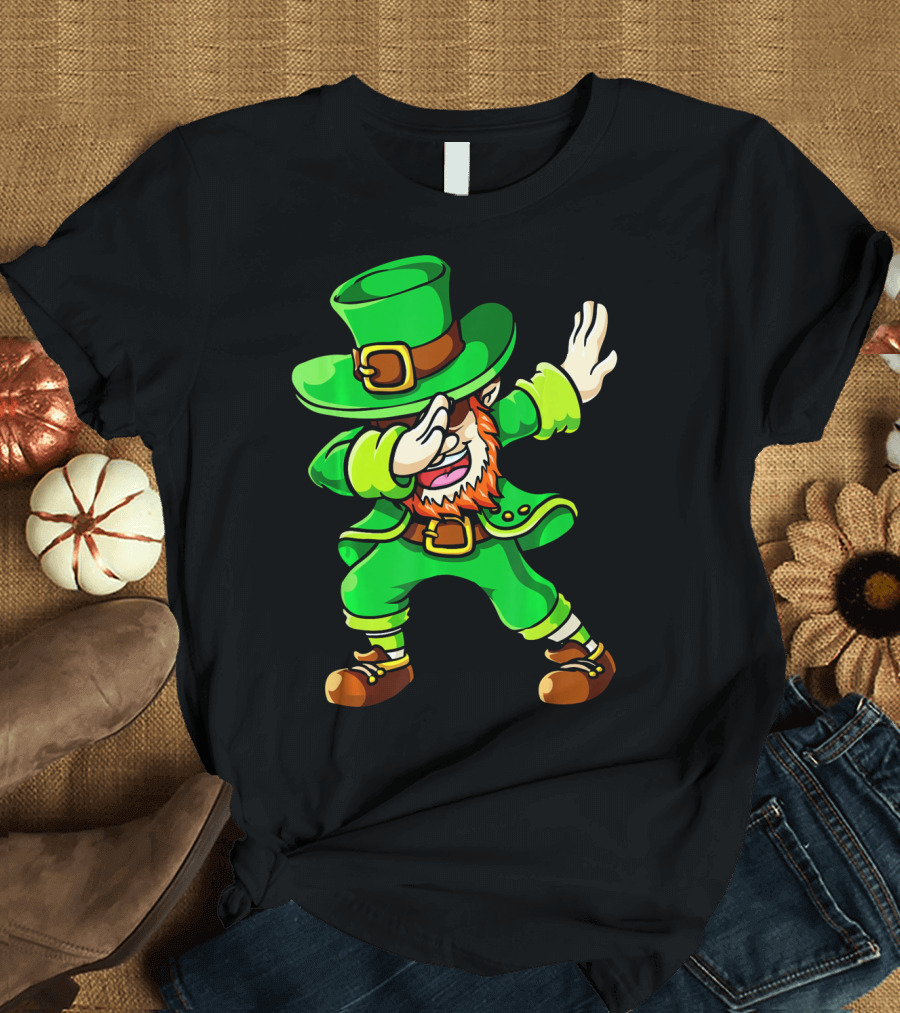 St Patricks Day Dabbing Leprechaun Irish Celebration T-Shirt