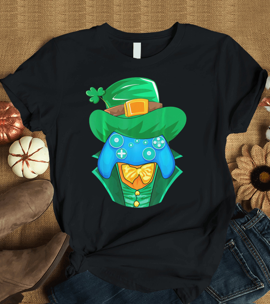 Leprechaun Gamer Controller St Patrick's Day Shamrock Hat Bowtie T-Shirt