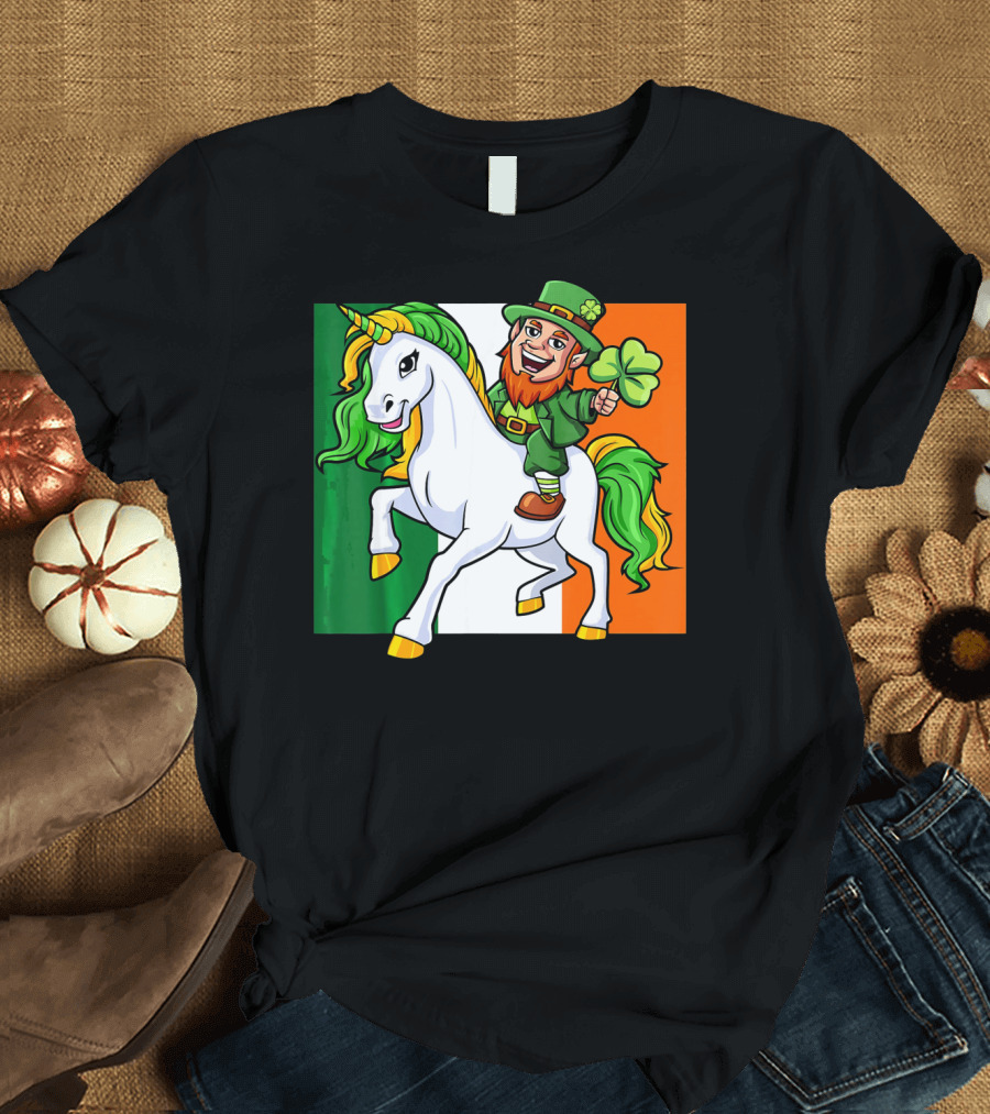 Leprechaun Riding Unicorn Irish Flag St Patricks Day T-Shirt