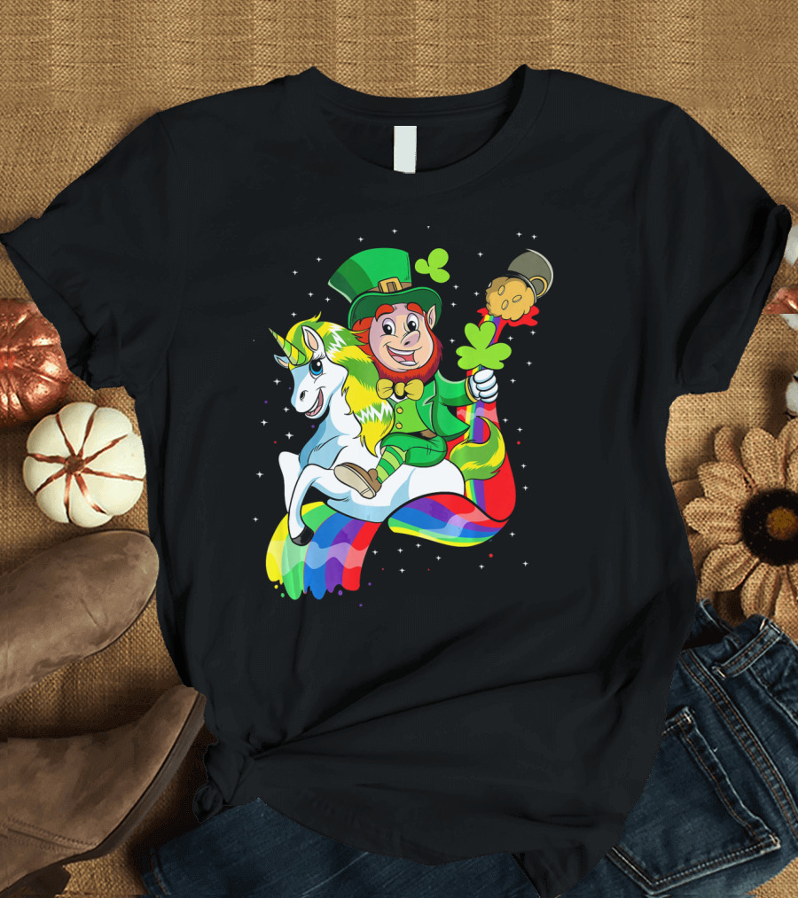 St Patricks Day Leprechaun Riding Unicorn with Rainbow Lucky Charms T-Shirt