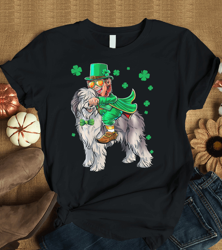 Leprechaun Olde English Sheepdog Shamrock St. Patrick's Day T-Shirt