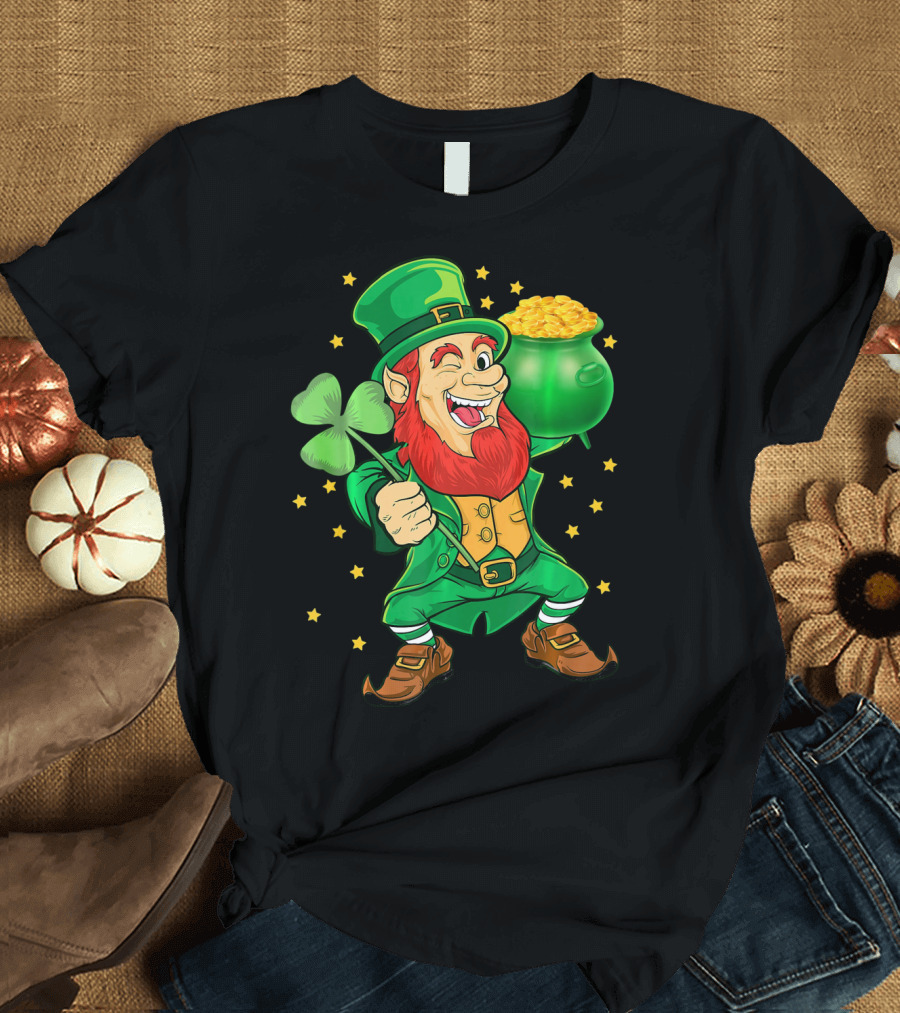 St Patricks Day Leprechauns Pot of Gold and Shamrock T-Shirt