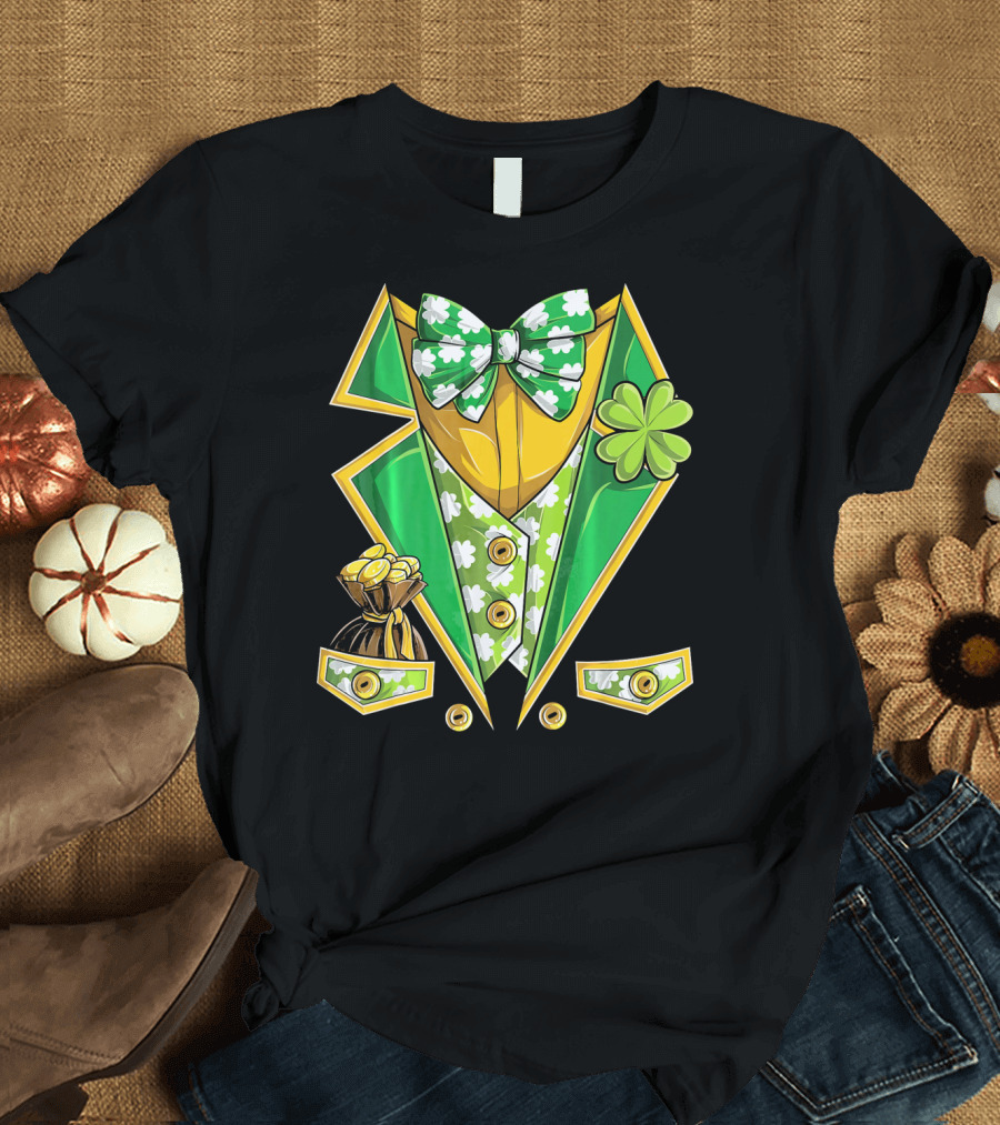 Leprechaun Costume St Patricks Green Suit with Shamrocks and Gold Coins T-Shirt