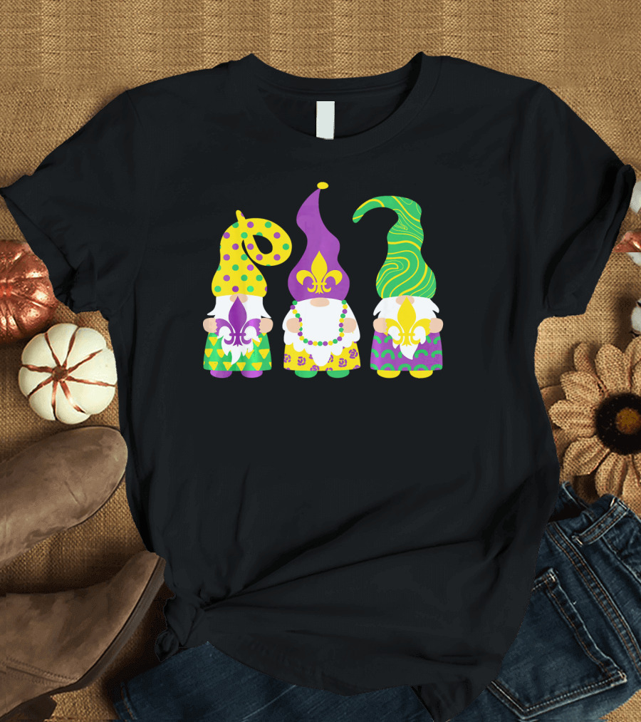 Gnomes Mardi Gras Shrove Tuesday Fleur-de-lis Beads Carnival T-Shirt