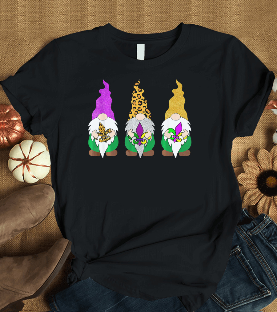 Mardi Gras Festival Colors Glitter Leopard Pattern Gnomes with Fleur-de-Lis T-Shirt